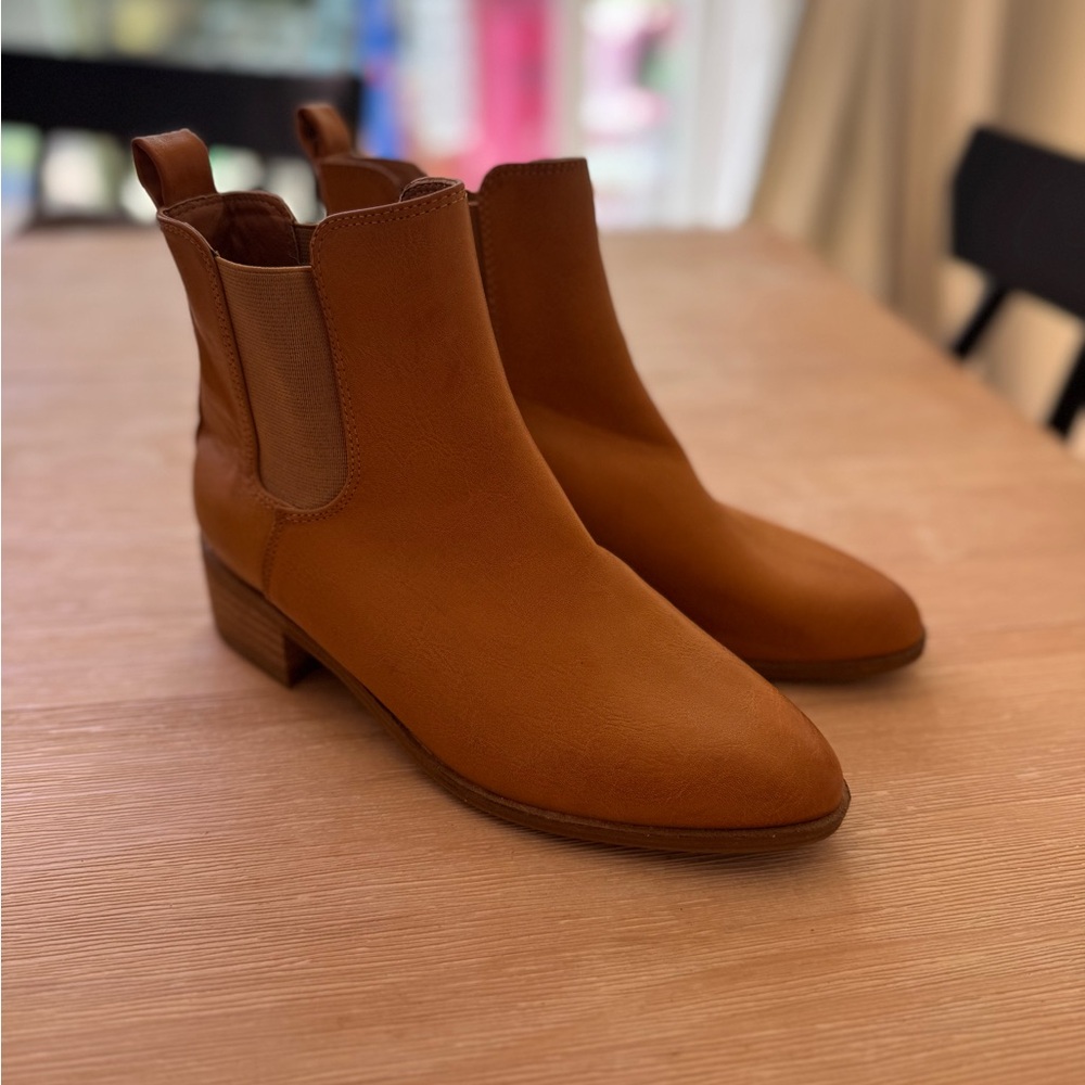 Women's Tan Ankle Boots
